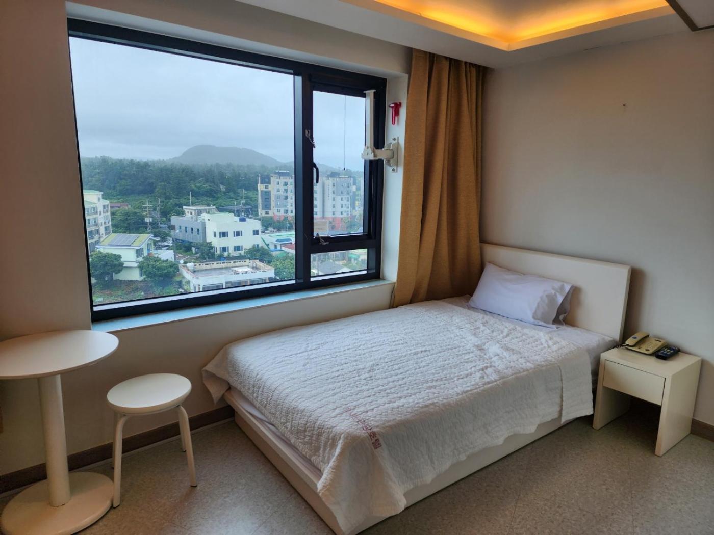 Rezion Hotel Seogwipo Exteriör bild