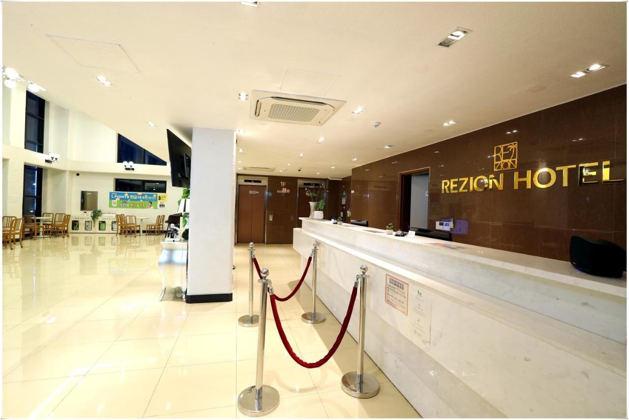 Rezion Hotel Seogwipo Exteriör bild